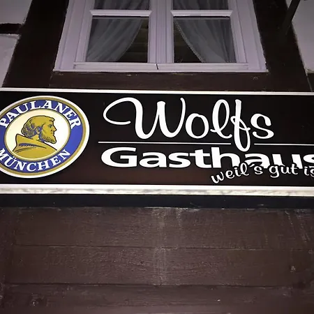 Wolfs Hotel *